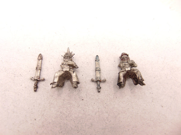 Black / Wight Knights Torso