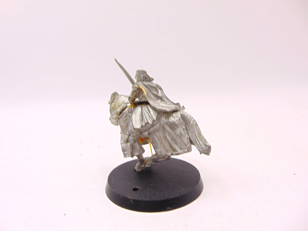 Aragorn King Elessar Black Gate Mounted
