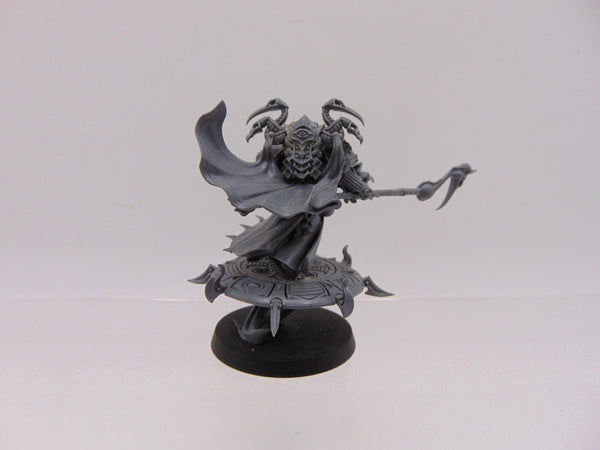 Exalted Sorcerer on Disc of Tzeentch