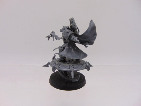 Exalted Sorcerer on Disc of Tzeentch