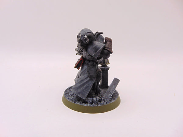 Primaris Librarian in Phobos Armour