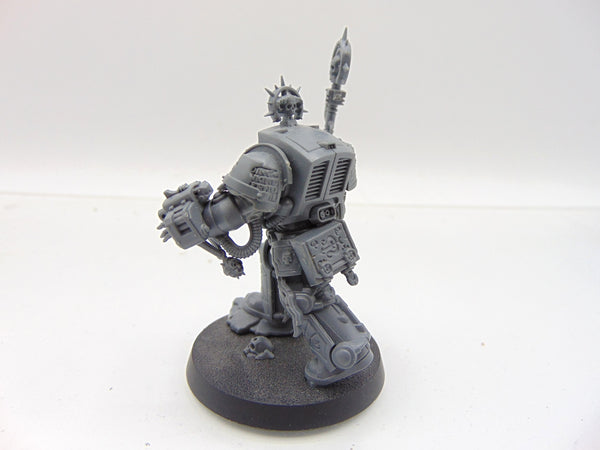Librarian in Terminator Armour