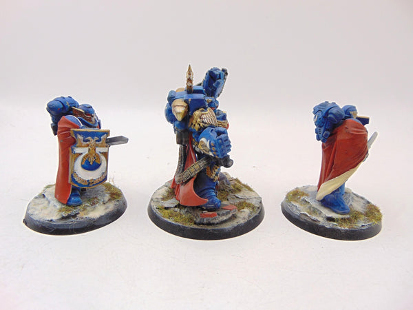 Marneus Calgar with Victrix Honour Guard