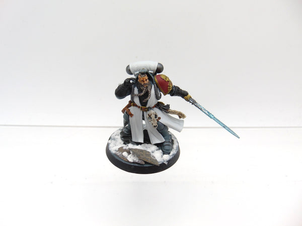 Primaris Librarian in Phobos Armour