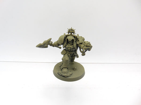 Librarian in Terminator Armour