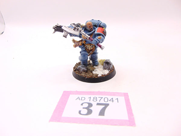 Primaris Lieutenant Haldor Icepelt