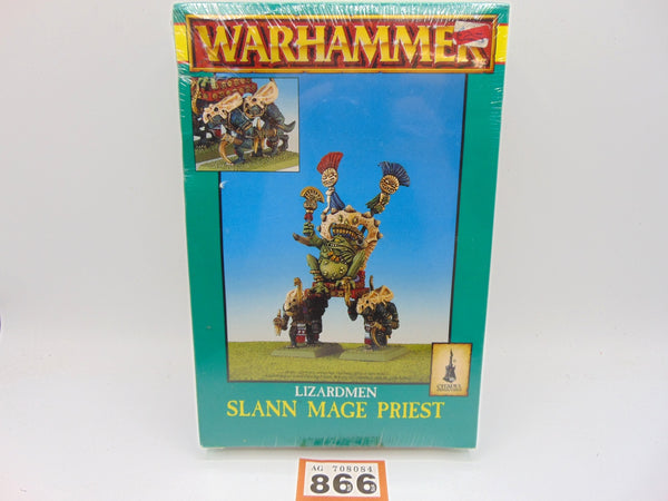 Slann Mage Priest
