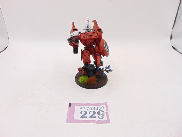 Tau Commander in Coldstar Battlesuit