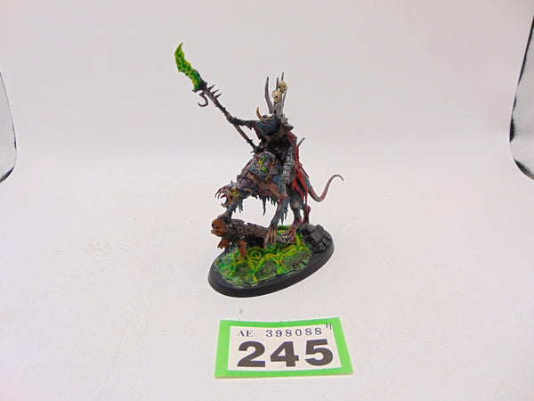 Clawlord on Gnaw-Beast