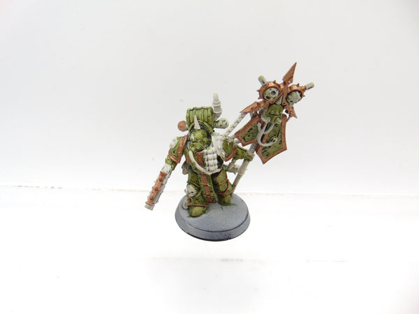 Plague Marine Icon Bearer