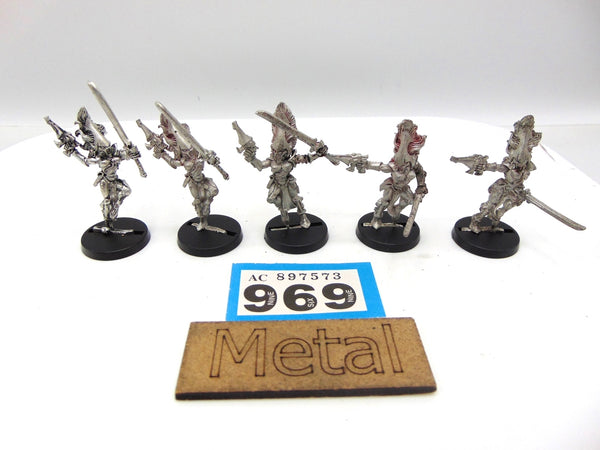 Howling Banshees
