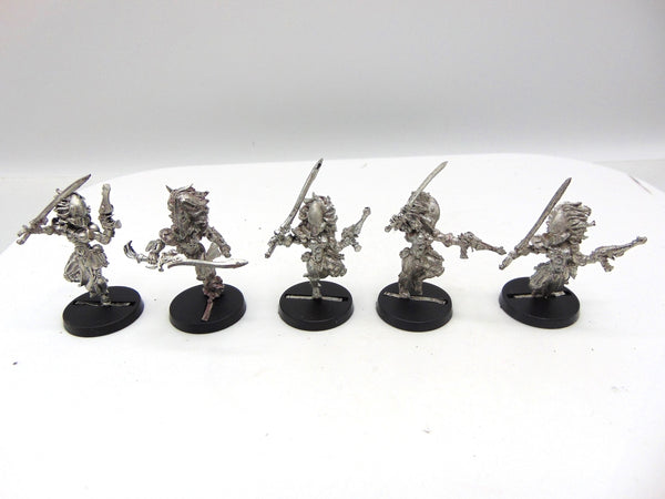 Howling Banshees