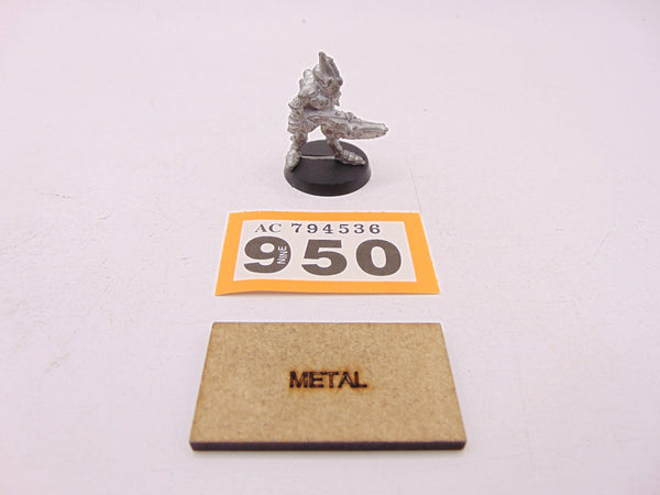 Space Elf Standard Bearer Menhe Worldsong