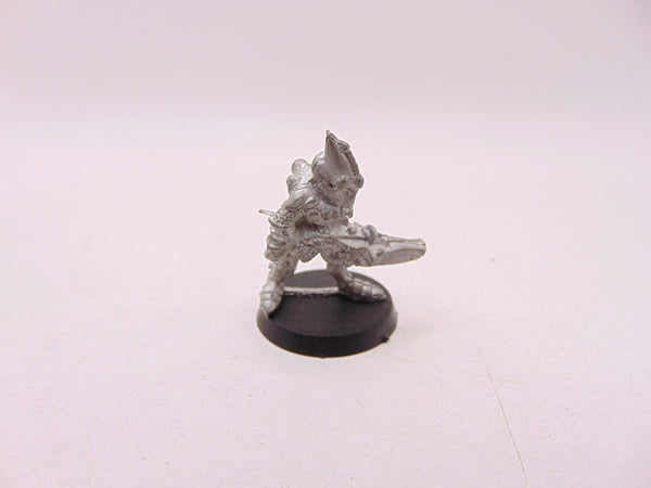 Space Elf Standard Bearer Menhe Worldsong