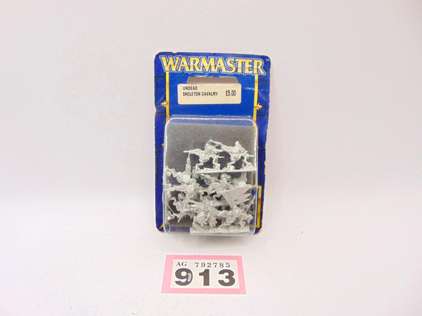 Warmaster: Undead Skeleton Cavalry