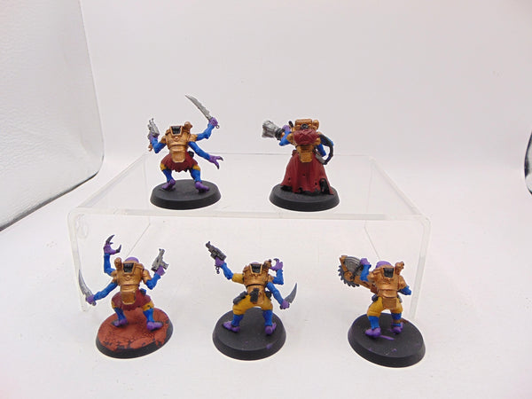 Acolyte Hybrids