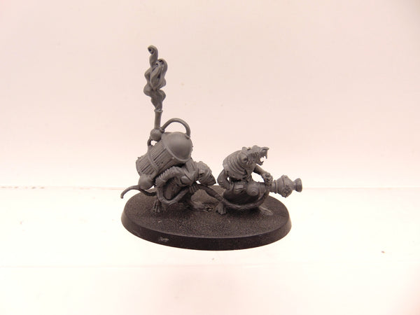 Warpfire Thrower