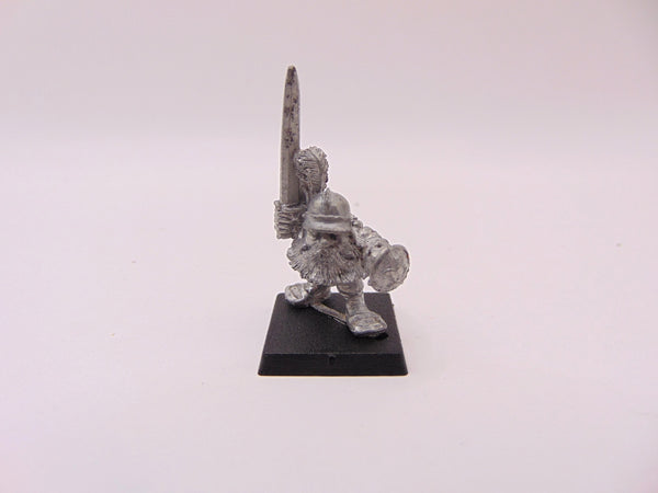 Dwarf Regiment Champion
