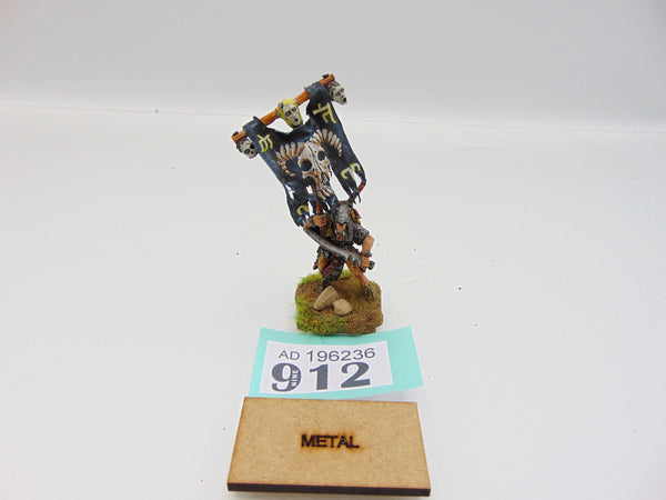 Bestigor Standard Bearer