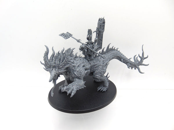 Auric Runefather on Magmadroth