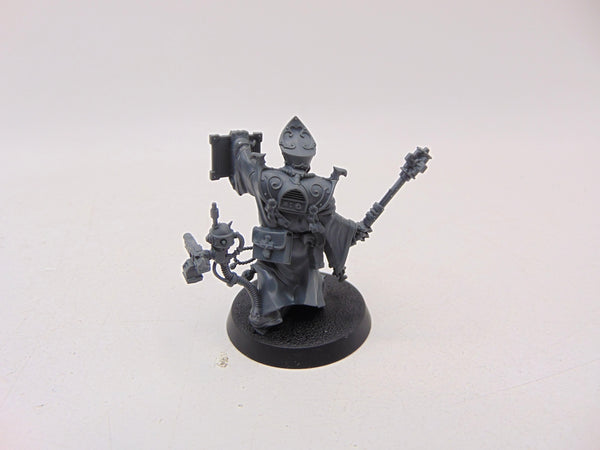Ministorum Priest Taddeus the Purifier