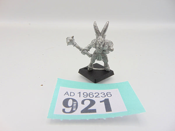 Chaos Beastman of Slaanesh