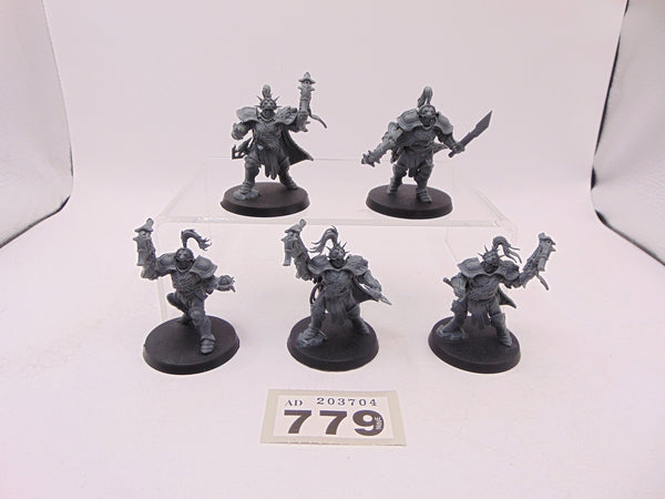 Vanguard Hunters