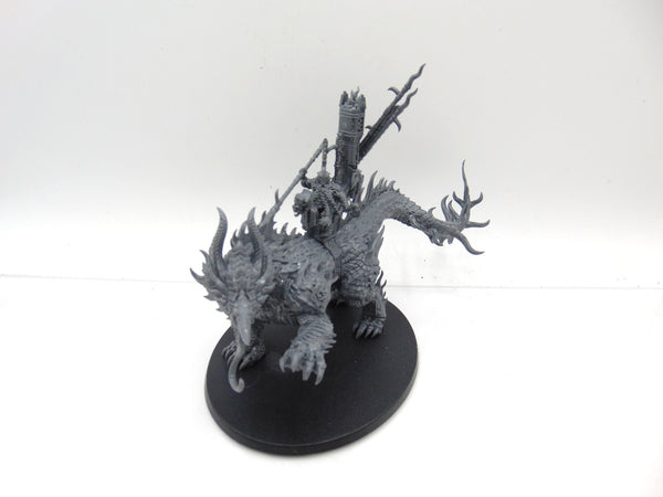 Auric Runeson on Magmadroth
