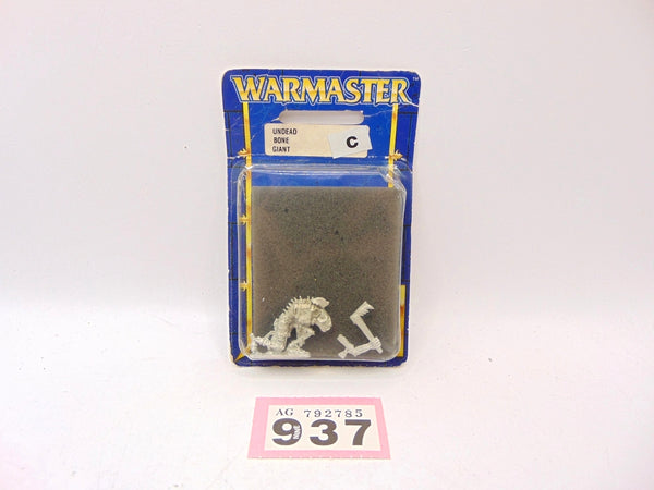 Warmaster: Undead Bone Giant