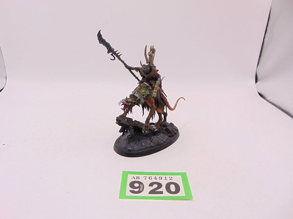 Clawlord on Gnaw-Beast