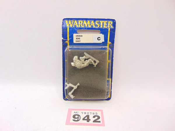 Warmaster: Undead Bone Giant