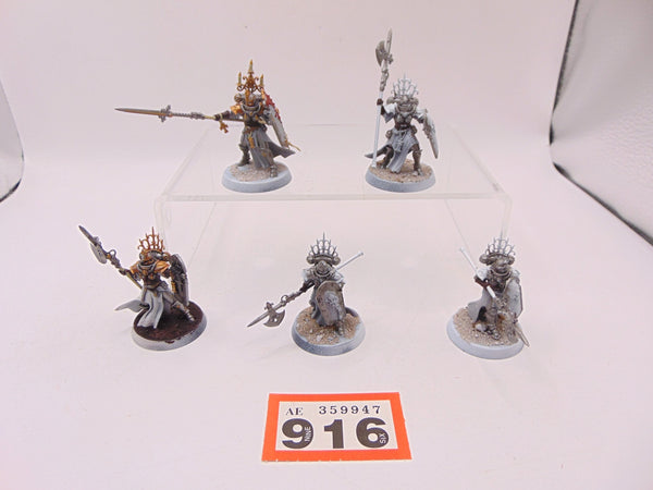 Celestian Sacresants