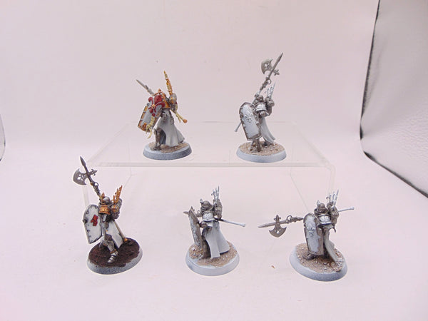 Celestian Sacresants