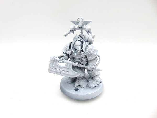 Praetor with Power Axe