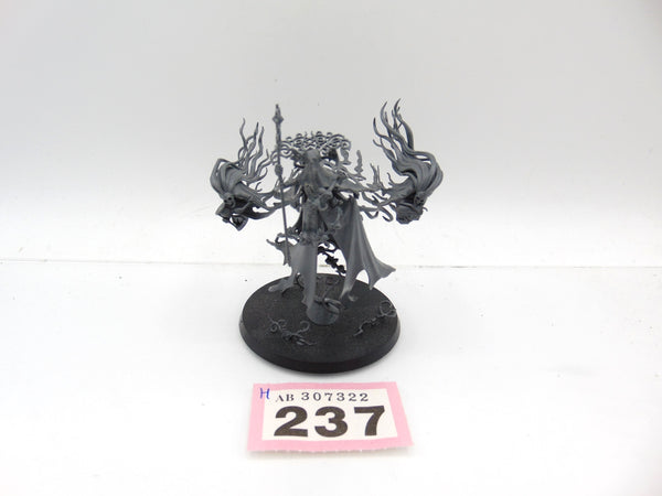 Lady Olynder, Mortarch of Grief