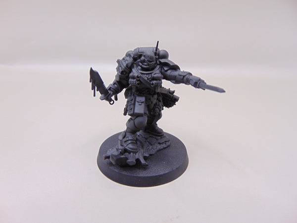 Primaris Lieutenant with Combi Weapon