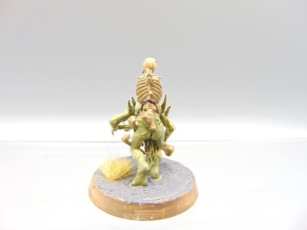 Crypt Ghast Courtier