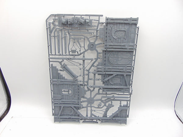 Realmscape Thondian Strongpoint Domicile Shell Ruins Sprue