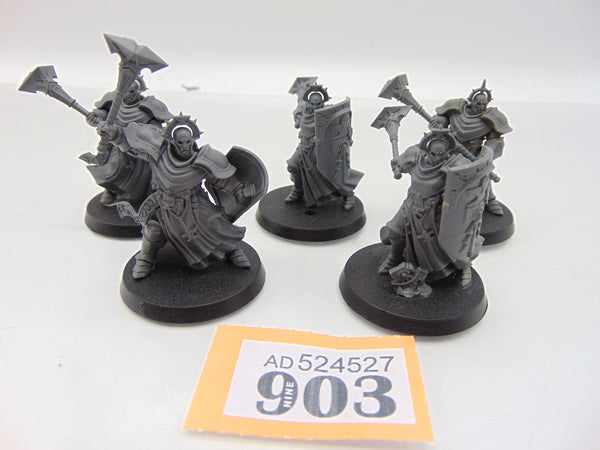 Sequitors