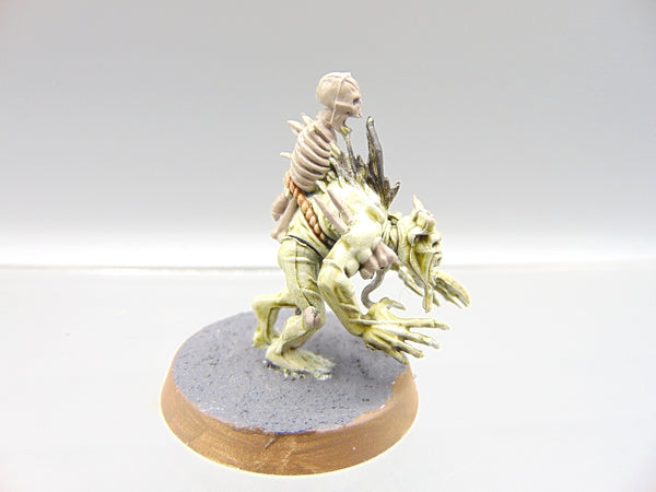 Crypt Ghast Courtier