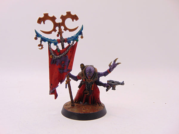 Acolyte Iconward