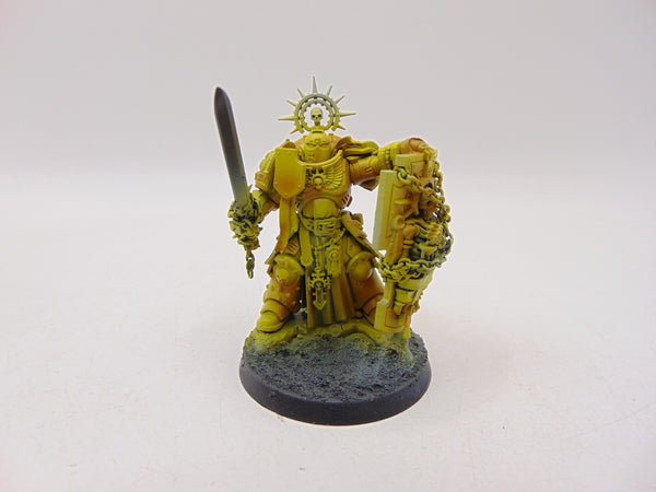 Primaris Captain with Relic Shield
