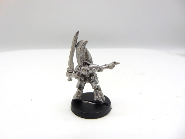Space Elf Commander Lessei Moondancer