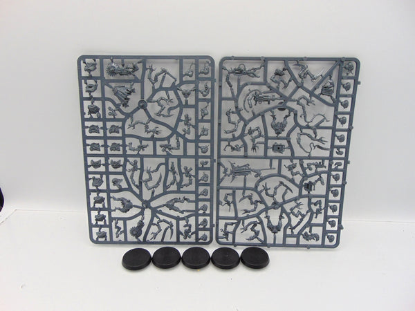 Acolyte Hybrids / Hybrid Metamorphs