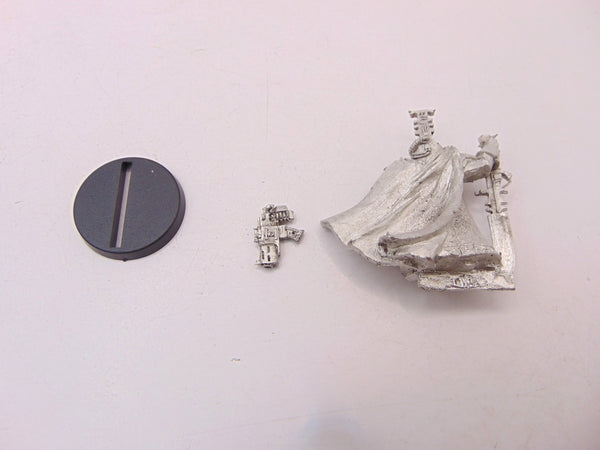 Ordo Malleus Inquisitor with Combi-Weapon