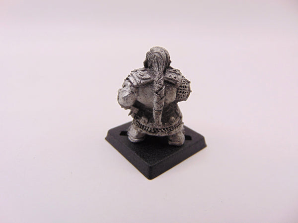 Dwarf Lord with Great Weapon