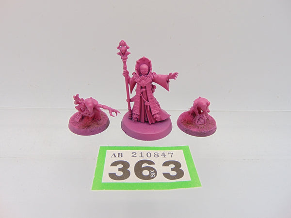 Magus & Genestealer Cult Familiars