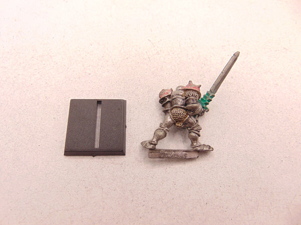 Chaos Warrior Eric Umbrand Earthshaker / Thargrim the Dark Lord