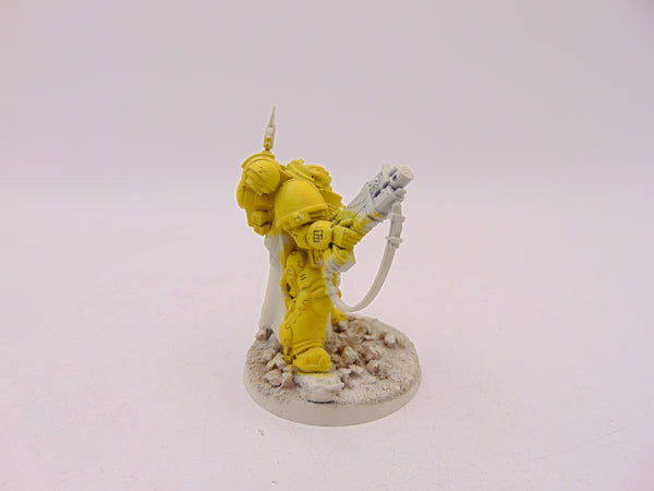 Primaris Captain in Gravis Armour
