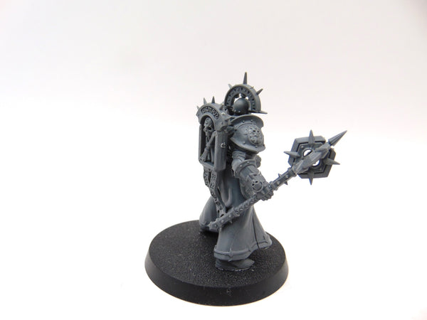 Knight Relictor